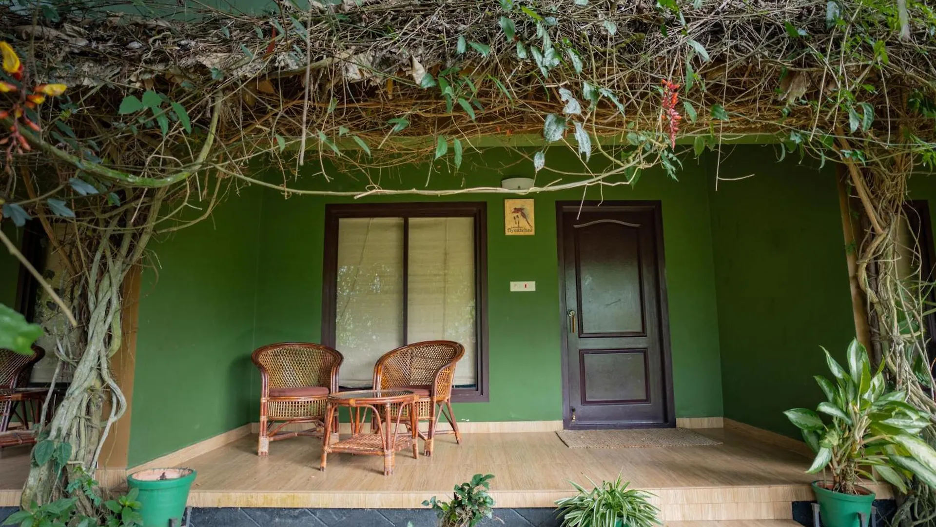 Edens Munnar Hotel Resort